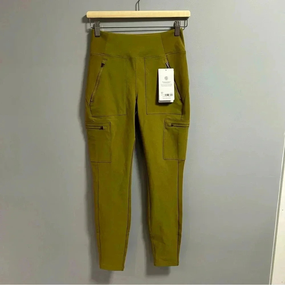 Athleta Headlands  Hybrid Cargo Tight